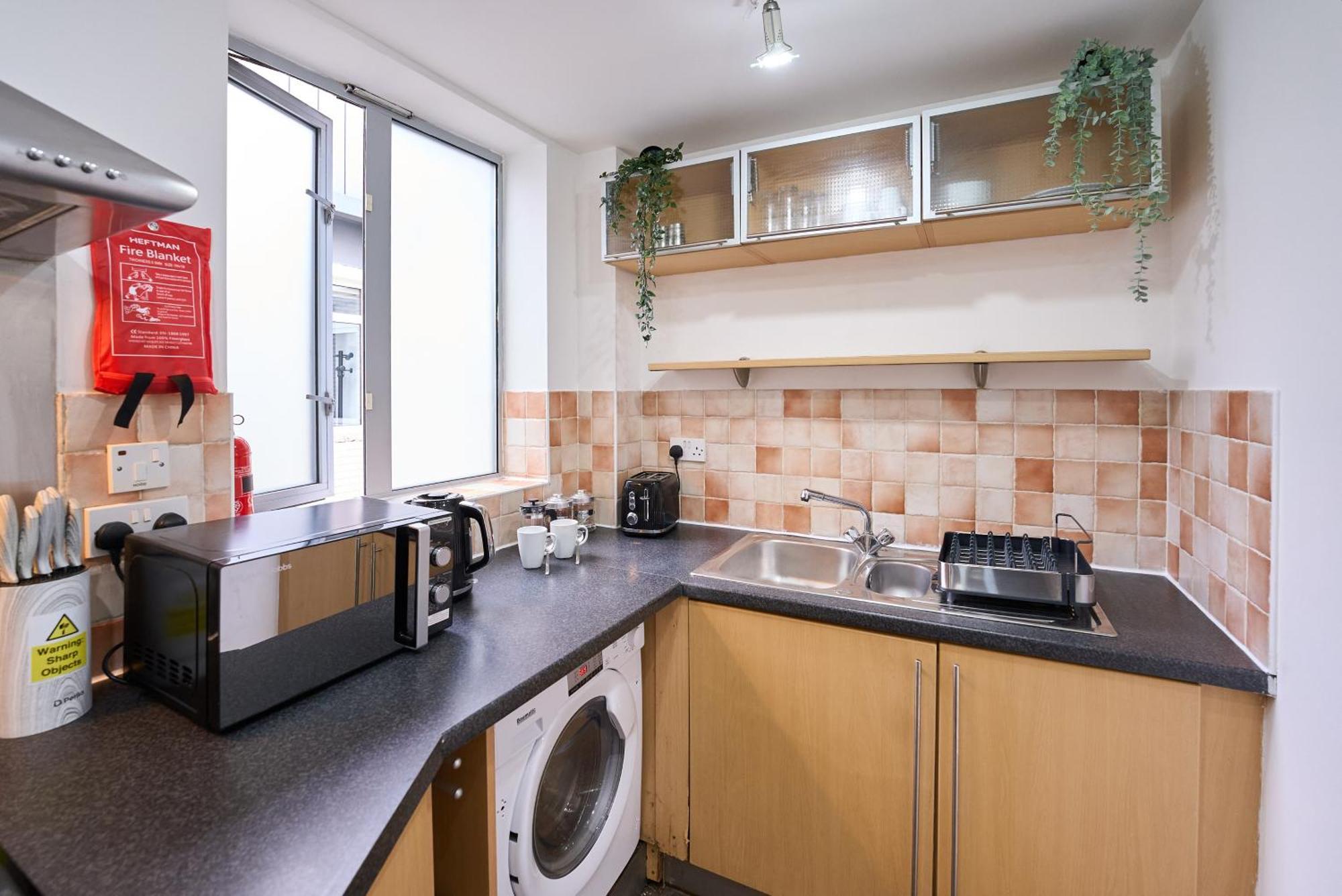 Pluxa Truffle Velvet Apartment *